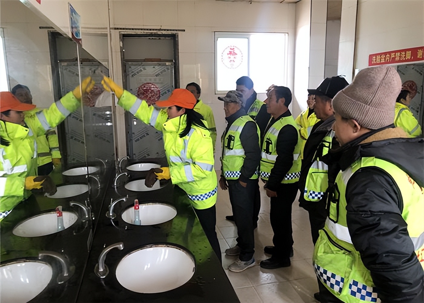 事业单位工勤岗工资到手多少,福州工勤岗基本工资4500