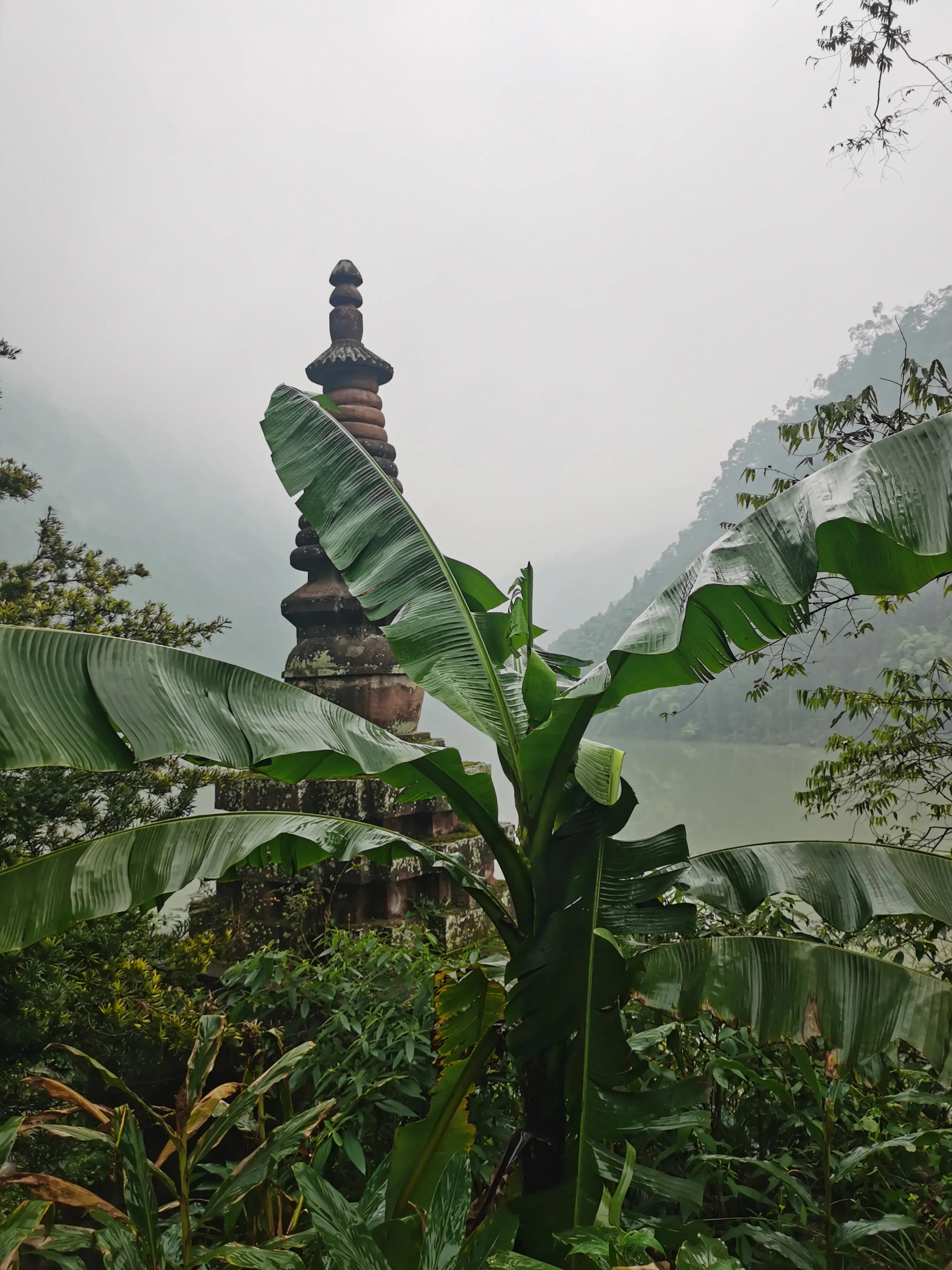 一座遗落在甘加秘境的千年古城,一座历尽了沧桑的古城