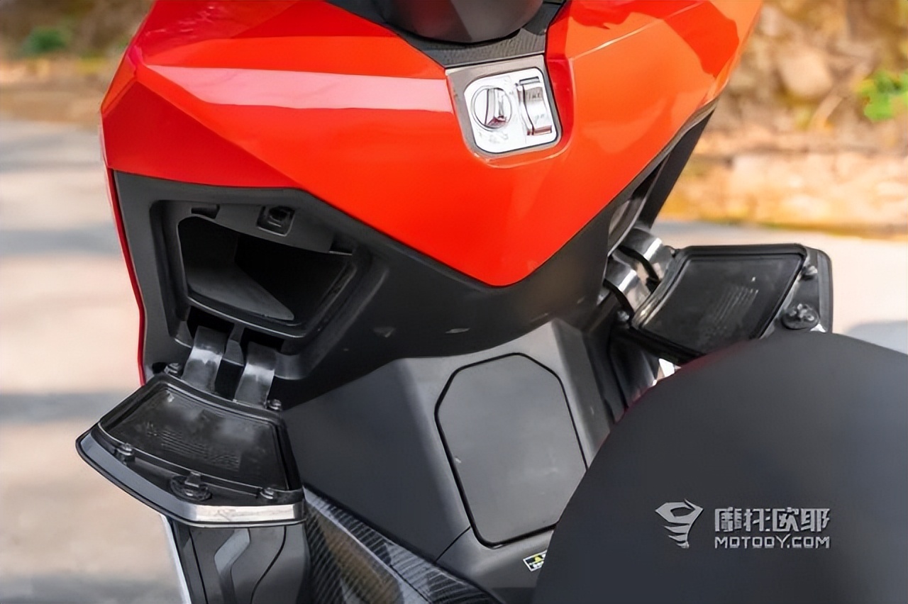 台荣捍卫者tr300t品质如何,台荣捍卫者tr300