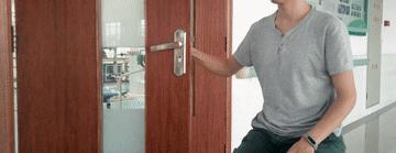 偏瘫手臂外旋受限怎样训练,偏瘫小臂和肘关节训练的正确方法