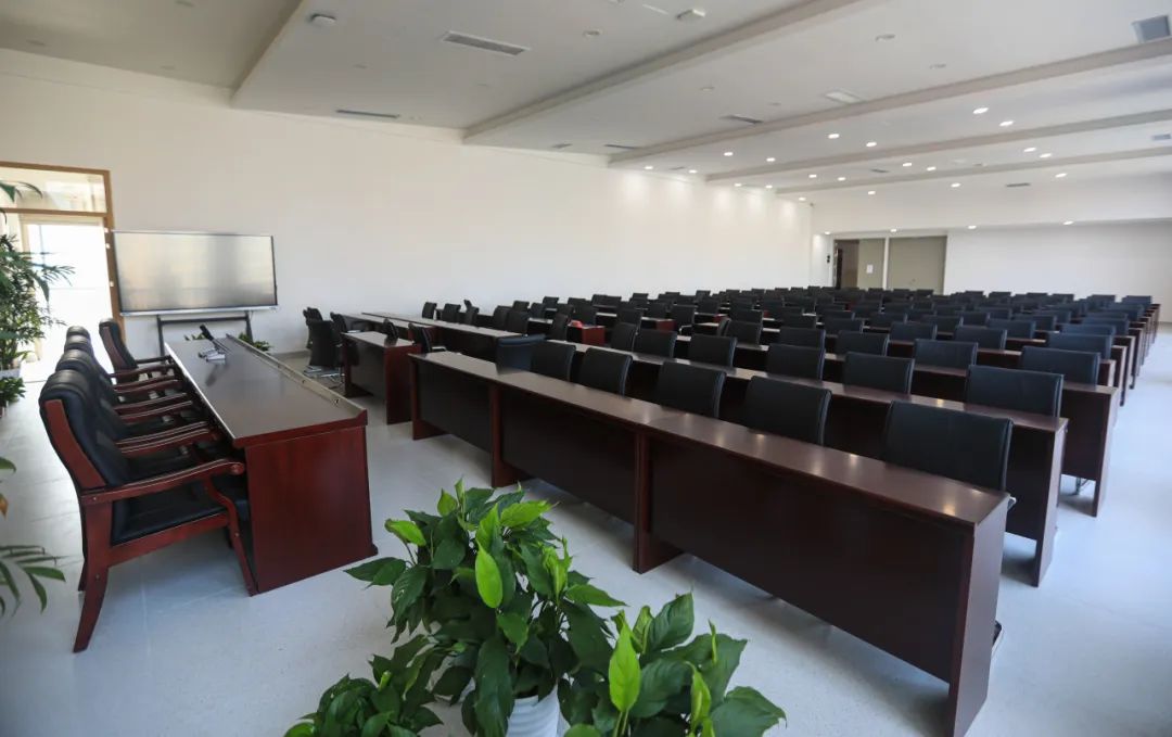 江北新区旭东中学,旭东中学校长讲话