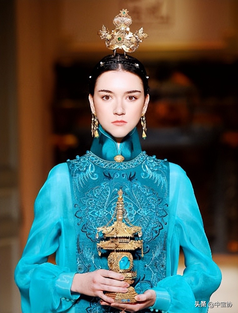 萃华古法金,萃华珠宝品牌简介