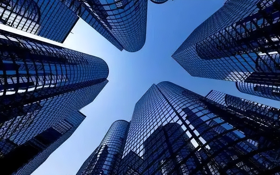 为何越来越多的人从高层搬回多层,为何越来越多的人从别墅搬回高层