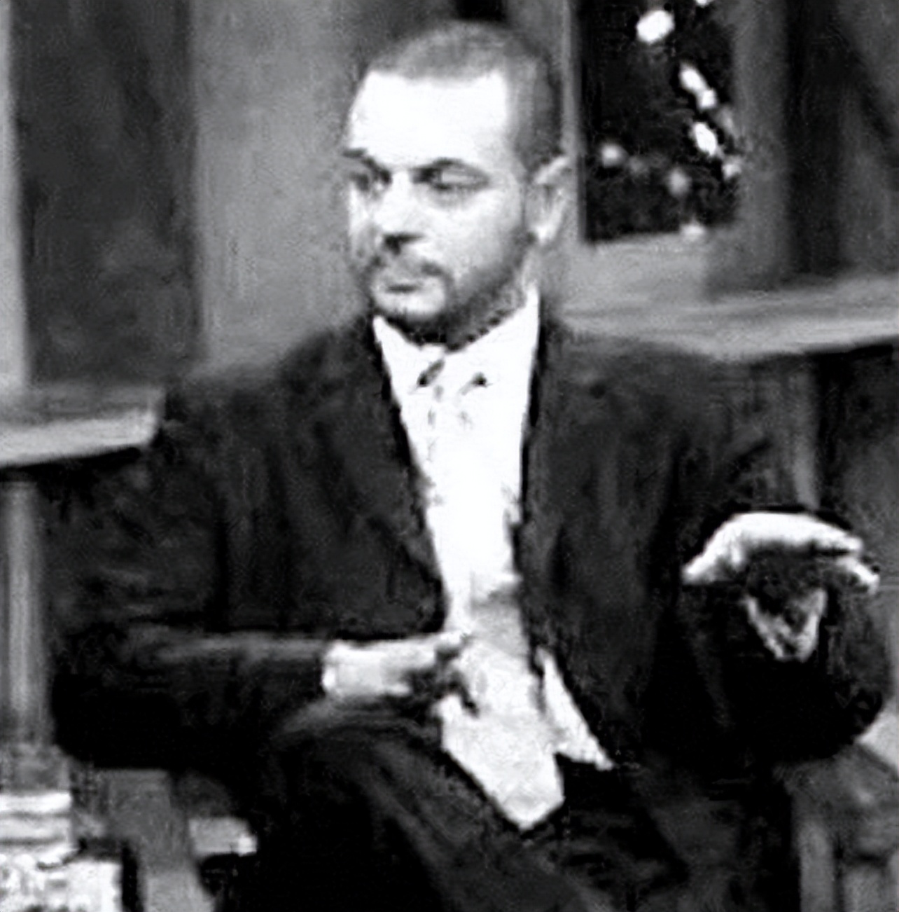 替身揭秘萨达姆长子,替身解密萨达姆