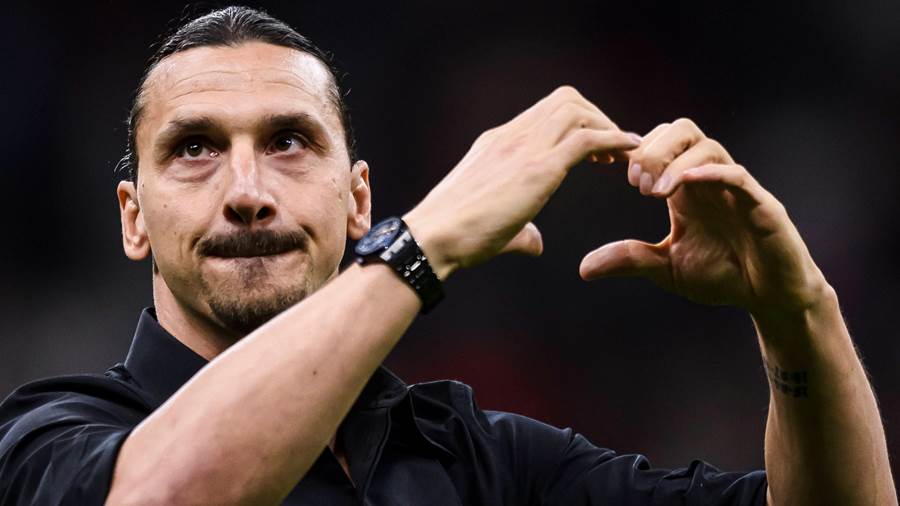 伊布退役：足球界的传奇说再见