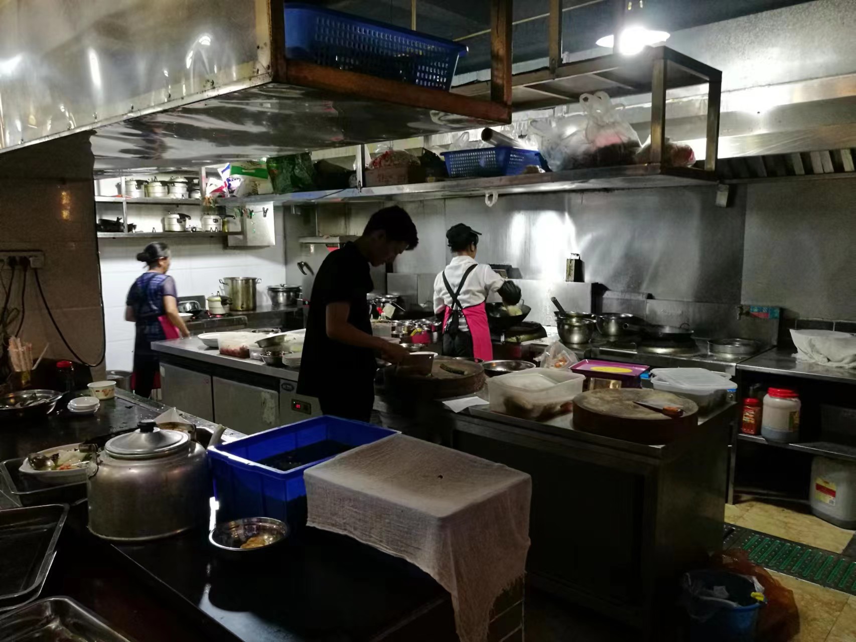 我在农村能干什么挣钱,摆摊卖干果生意的盈利模式