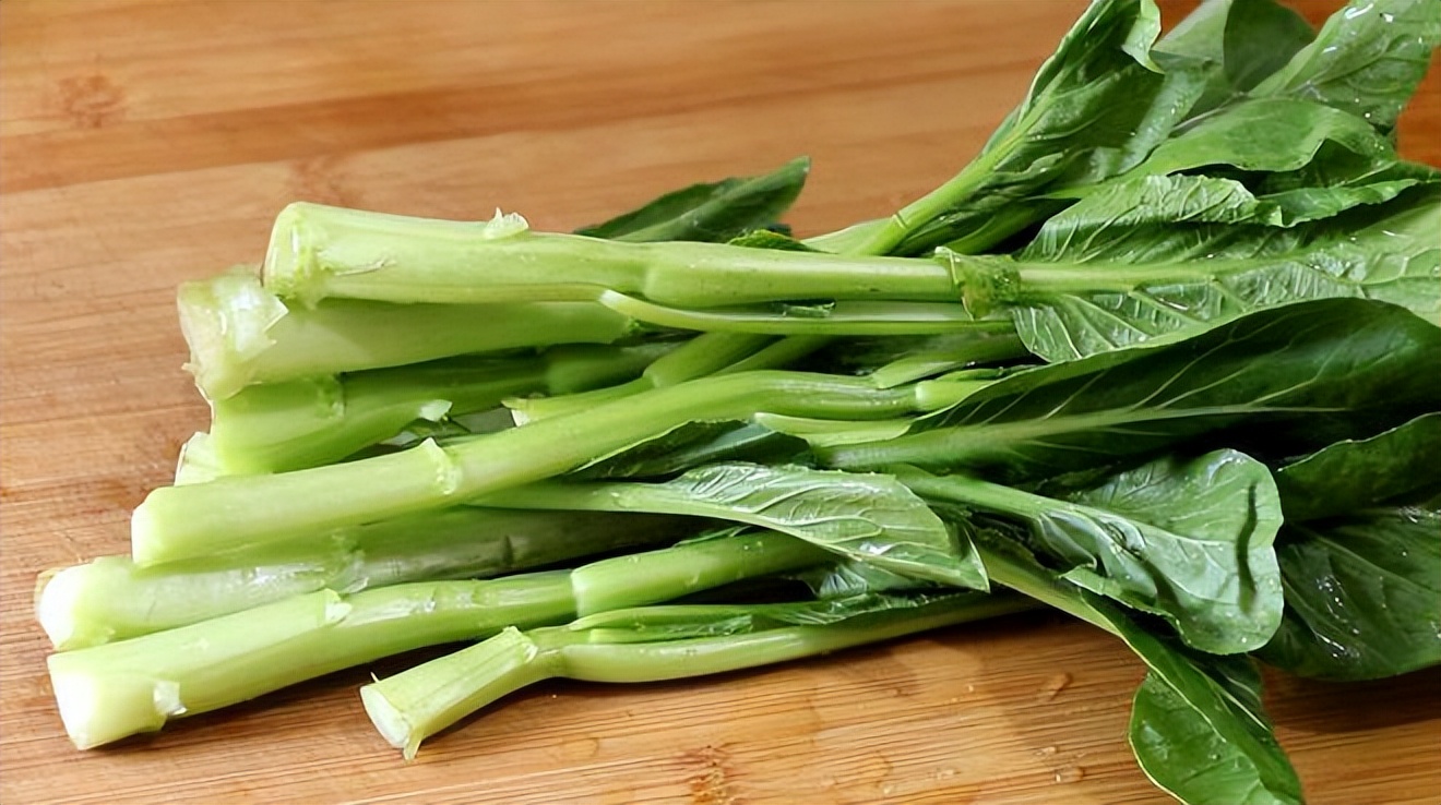 老年人喝什么牛奶补钙效果最好,老人冬季补钙吃什么好