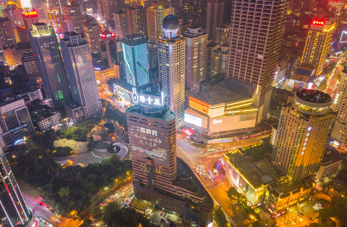 贵阳为什么会成为年轻人的香饽饽,蹲个城市