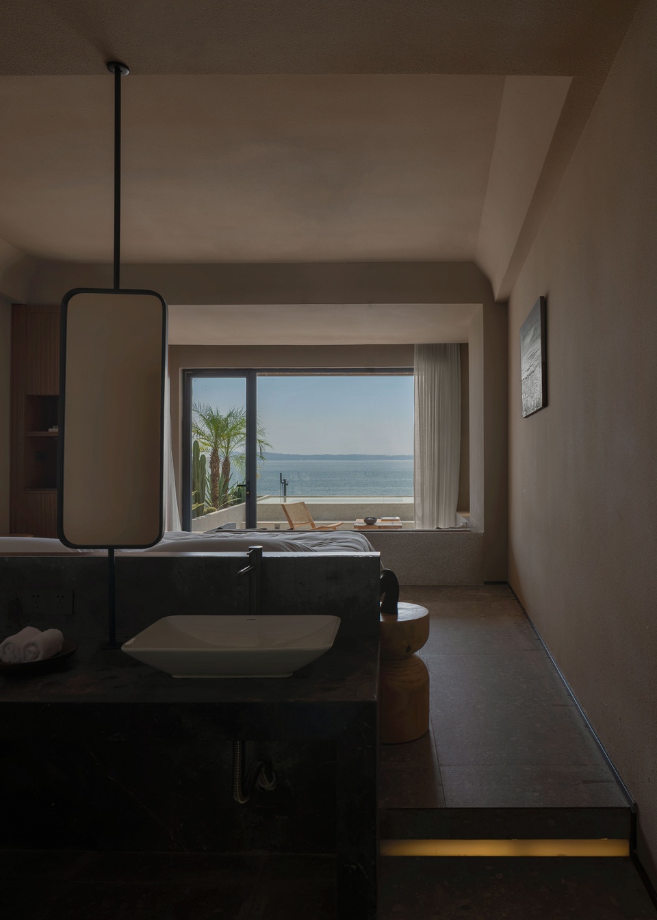 楹诺小半湾预定,楹诺小半湾民宿