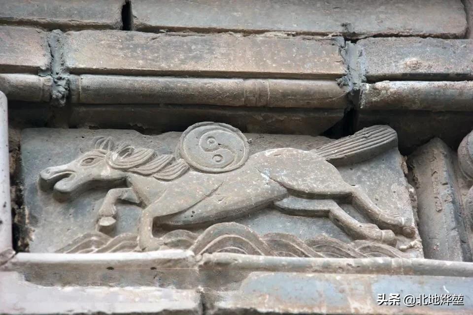 古建筑之美之徽派老砖雕,砖雕屋脊明清老式