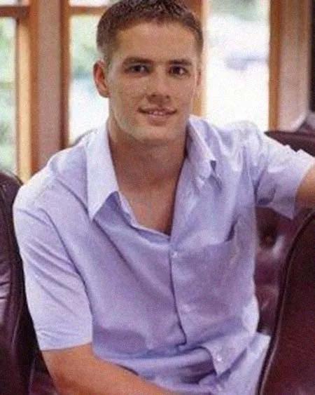 追风少年迈克尔欧文帅气图片,迈克尔欧文追风少年