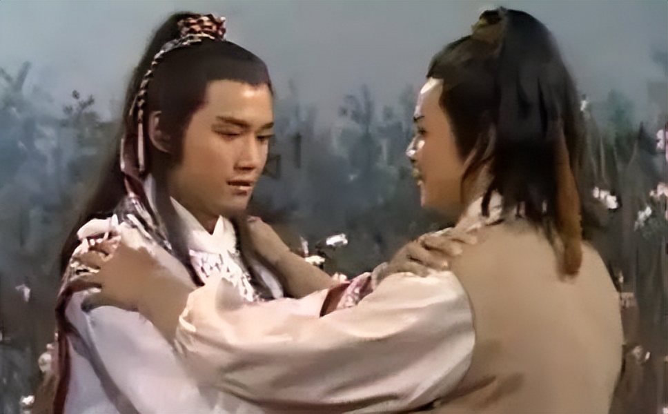 港片弟弟残疾长大后报复哥哥,港剧哥哥教训犯错弟弟