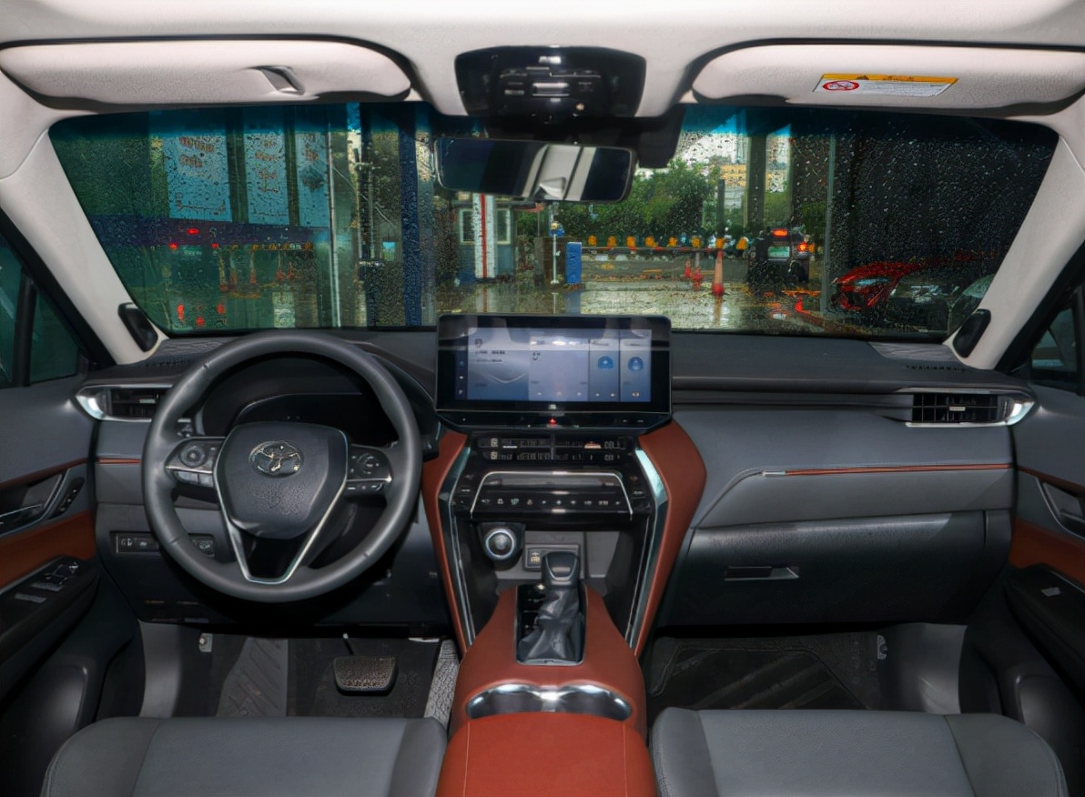 汽车内饰烤漆面板划痕修复,汽车内饰板上有划痕可以怎样修复