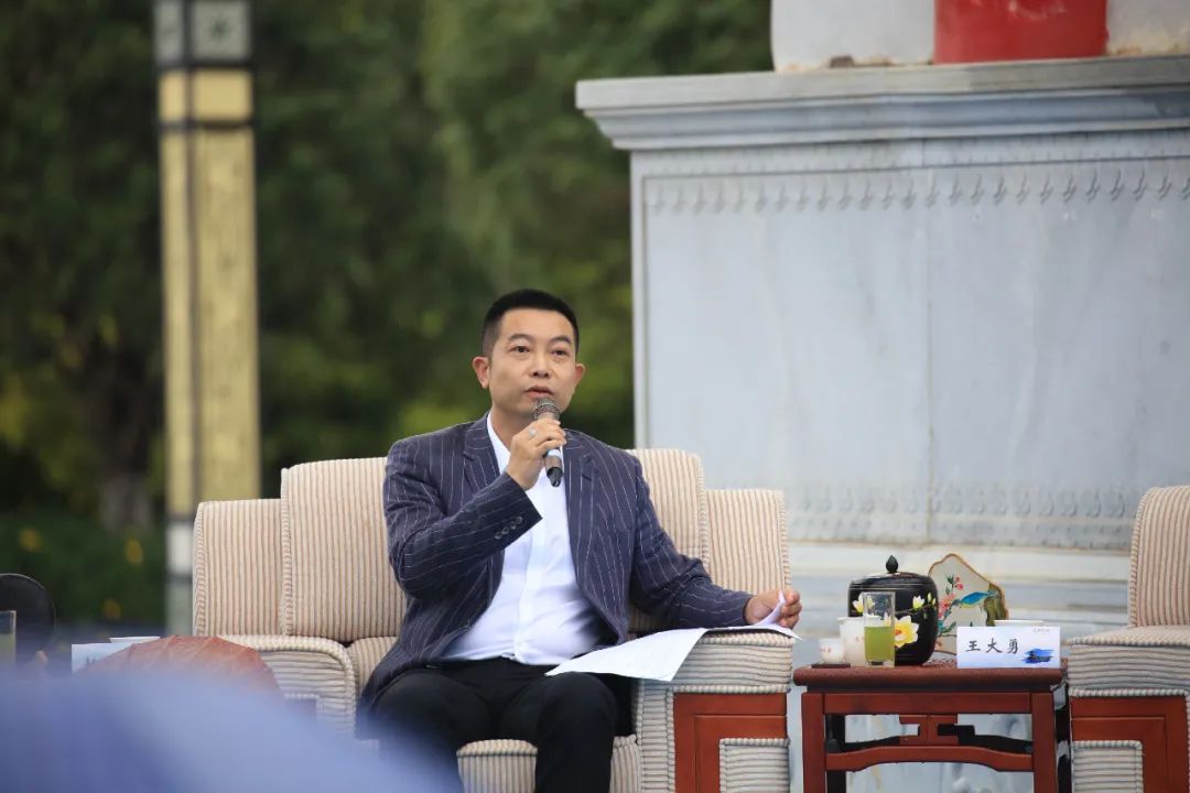 西南边陲的魅力琥珀之城腾冲,腾冲中国翡翠第一城中国琥珀之都