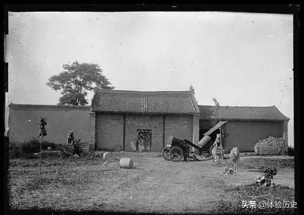 晚清大太监李莲英老照片,清末老照片慈禧眼袋下垂