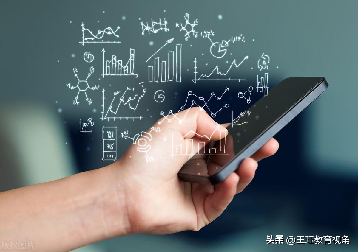 数学与应用数学专业是热门专业吗,理工类与数学相关专业包括什么