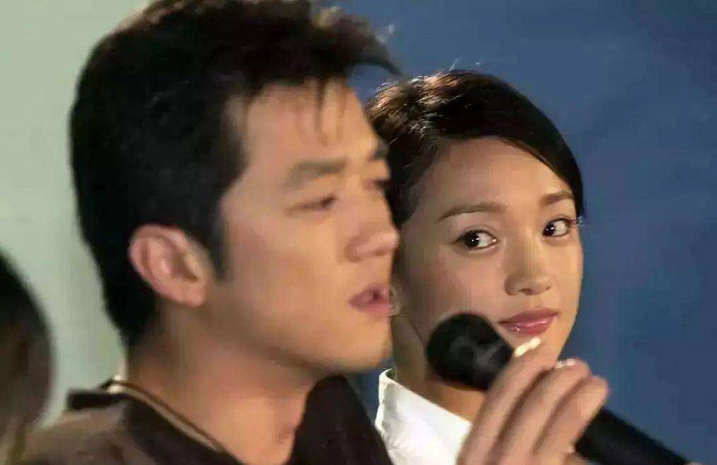 鐜嬭彶鏉庝簹楣忚阿闇嗛攱杩戝喌,鏉庝簹楣忕帇鑿茶阿闇嗛攱杩戝喌