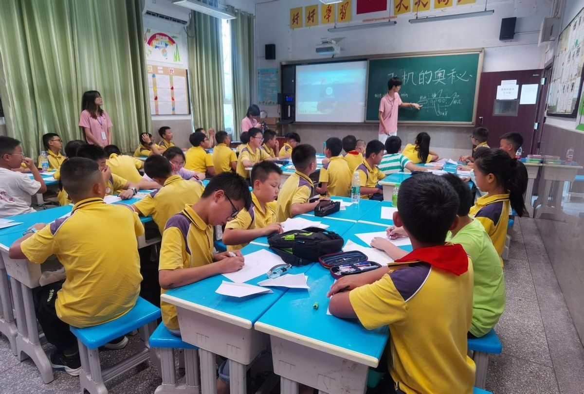 欢迎乘坐航班的广播原文,欢迎乘坐航班航程