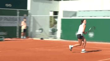 袁悦法网首胜,袁悦法网最新战况