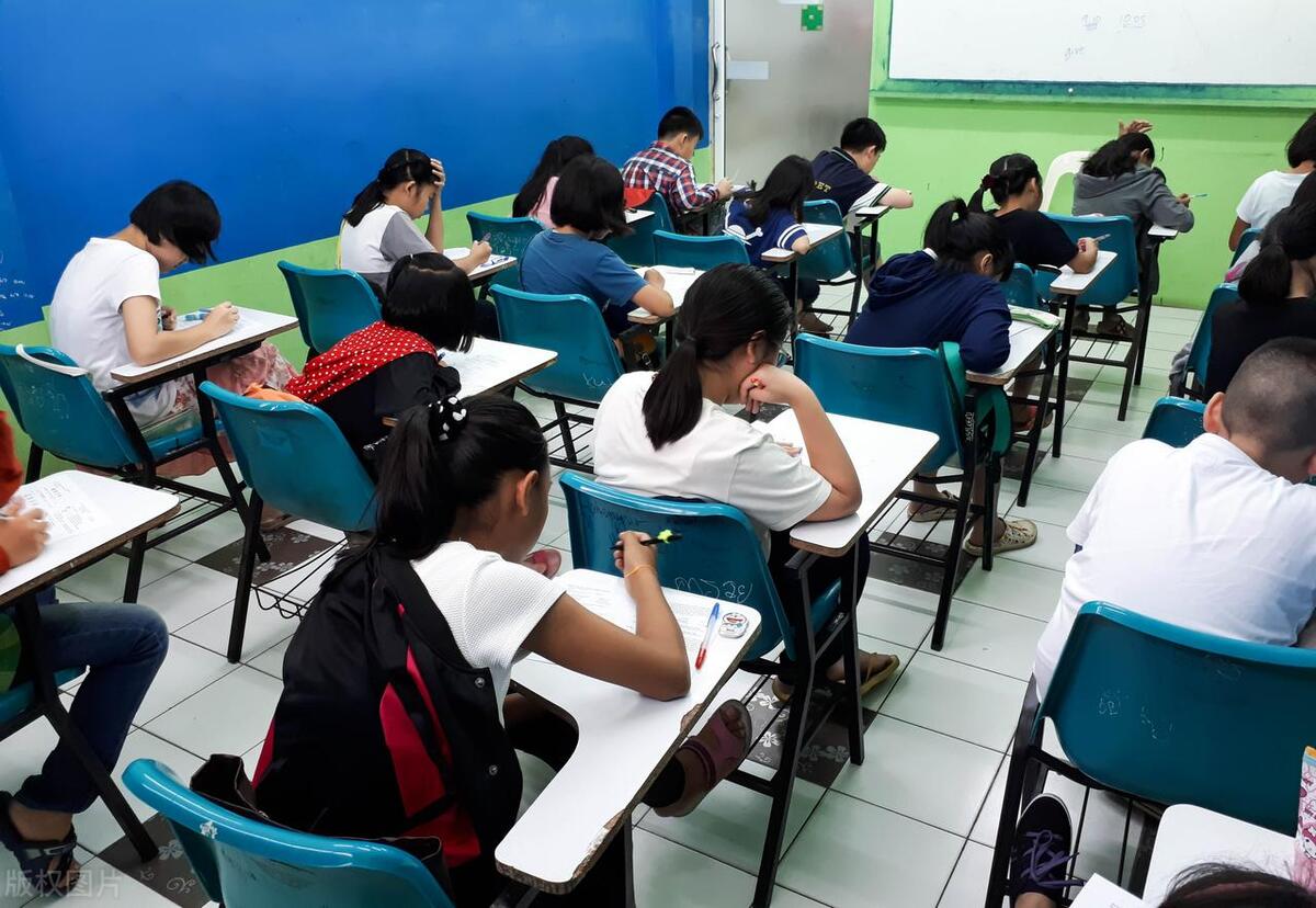 经常有人觉得在上海考大学简单，事实并非如此