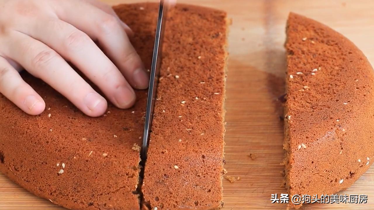 枣糕这样做蓬松柔软枣香十足,不用烤箱做枣糕的做法