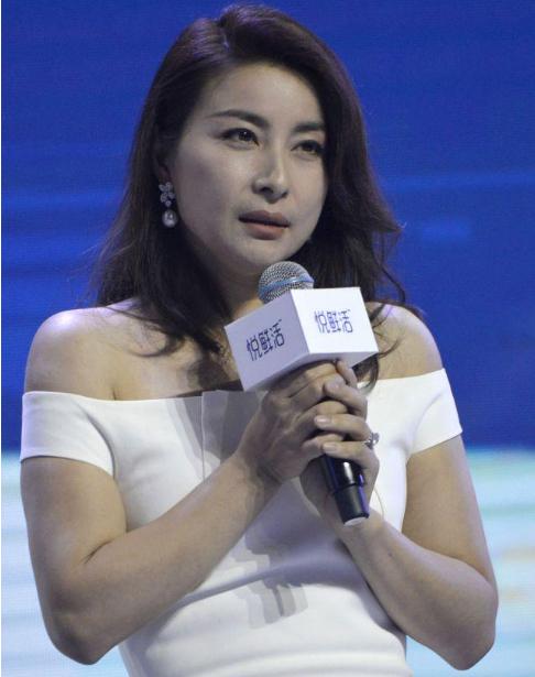 郭晶晶和章子怡照片差距,郭晶晶章子怡对比照片