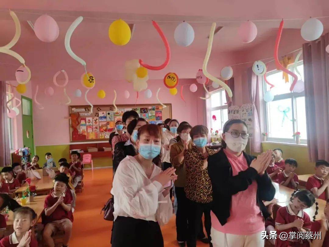 汝南县教育系统载歌载舞，庆祝孩子们的节日！