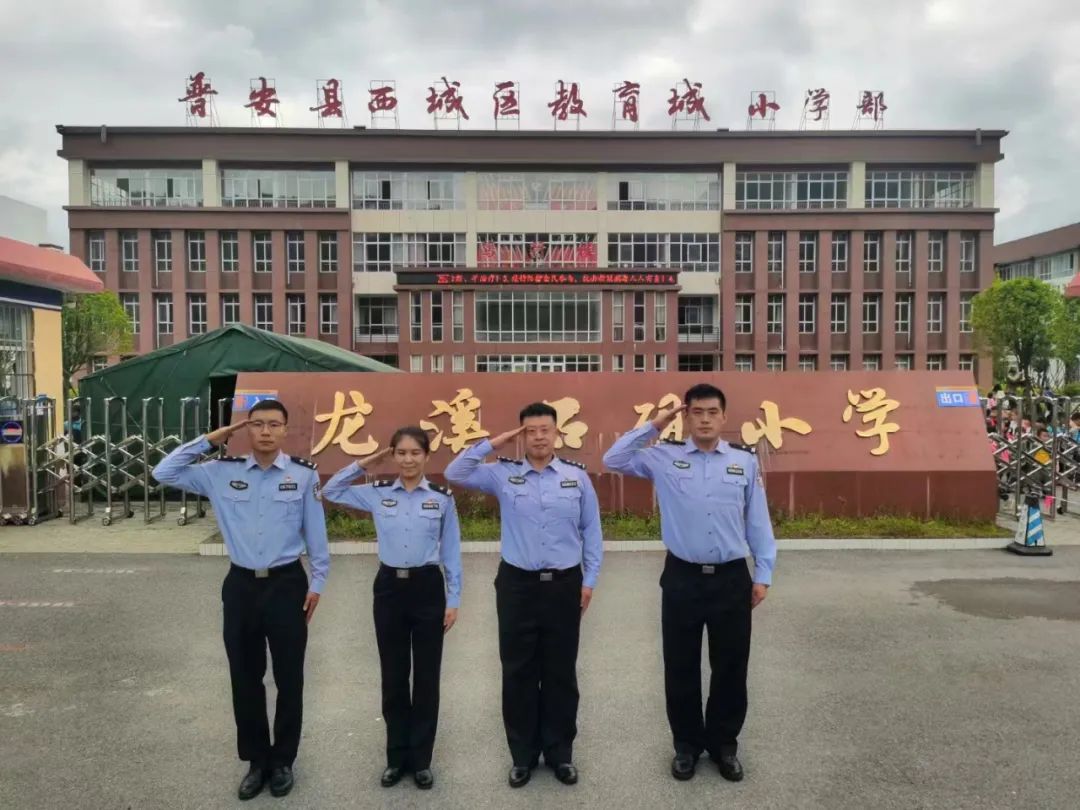 为爱黔行爱心大使,为爱黔行吴建林简历
