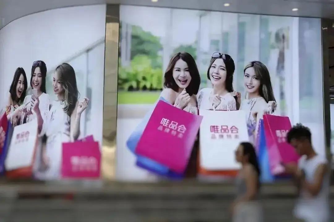 特步安踏李宁崛起,安踏大战特步