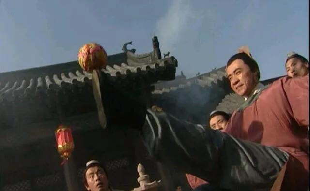 一脚定乾坤足球赛,一脚定乾坤原版视频