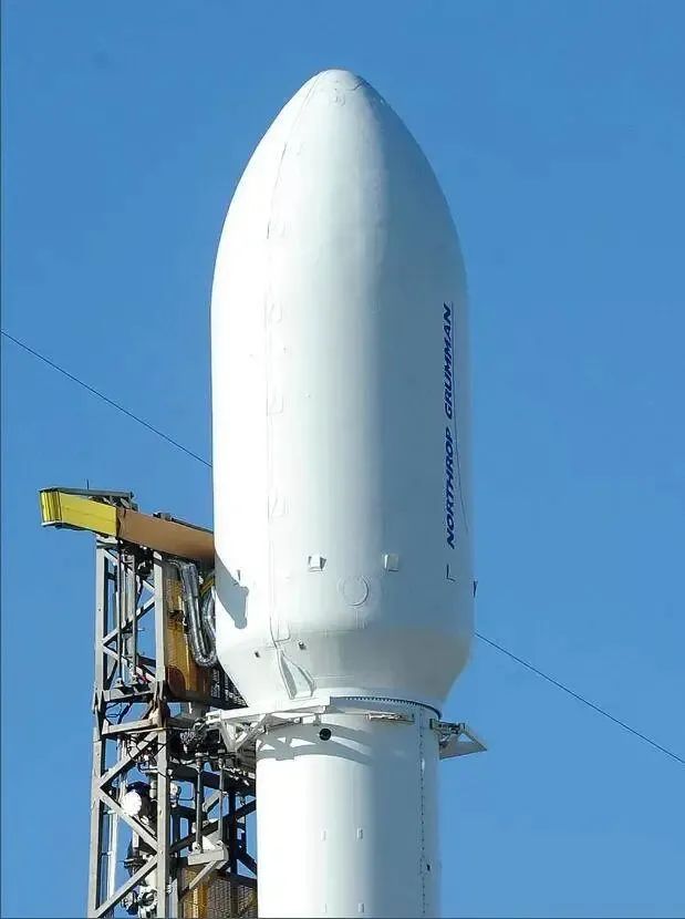 太空垃圾会自然消失吗,地球周围的太空垃圾会消失吗