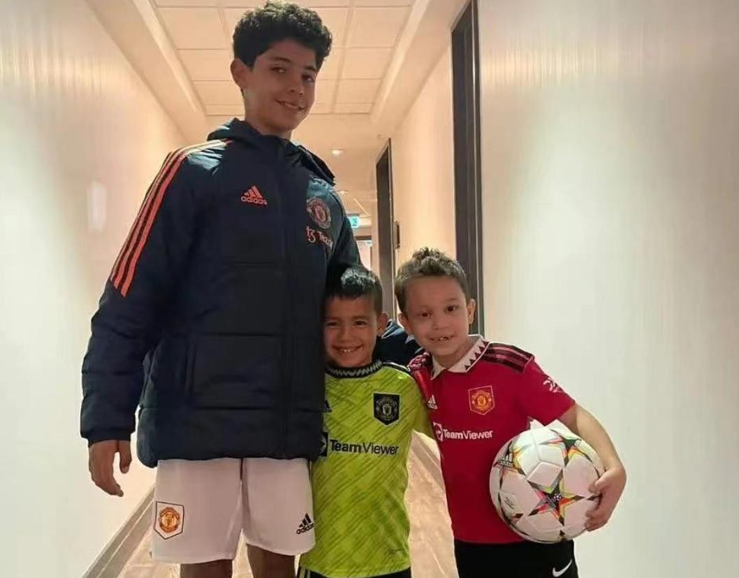 c罗的大儿子足球天赋,c罗女友乔治娜抵达卡塔尔