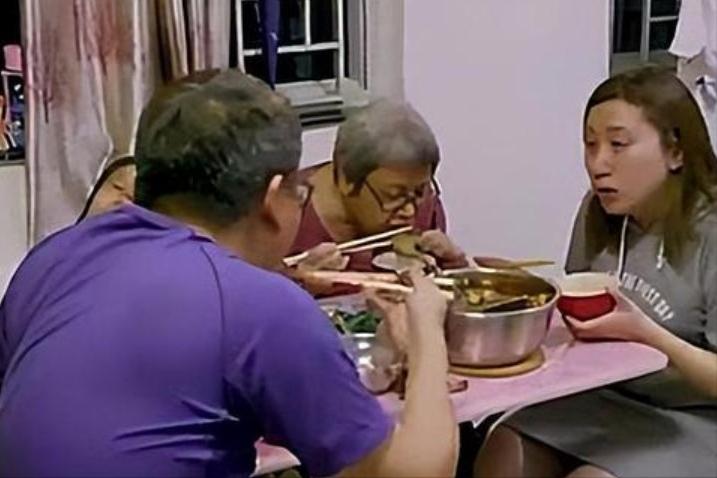 月薪7万的夫妇宁愿在英国当乞丐,中国夫妻放弃七万月薪去英国