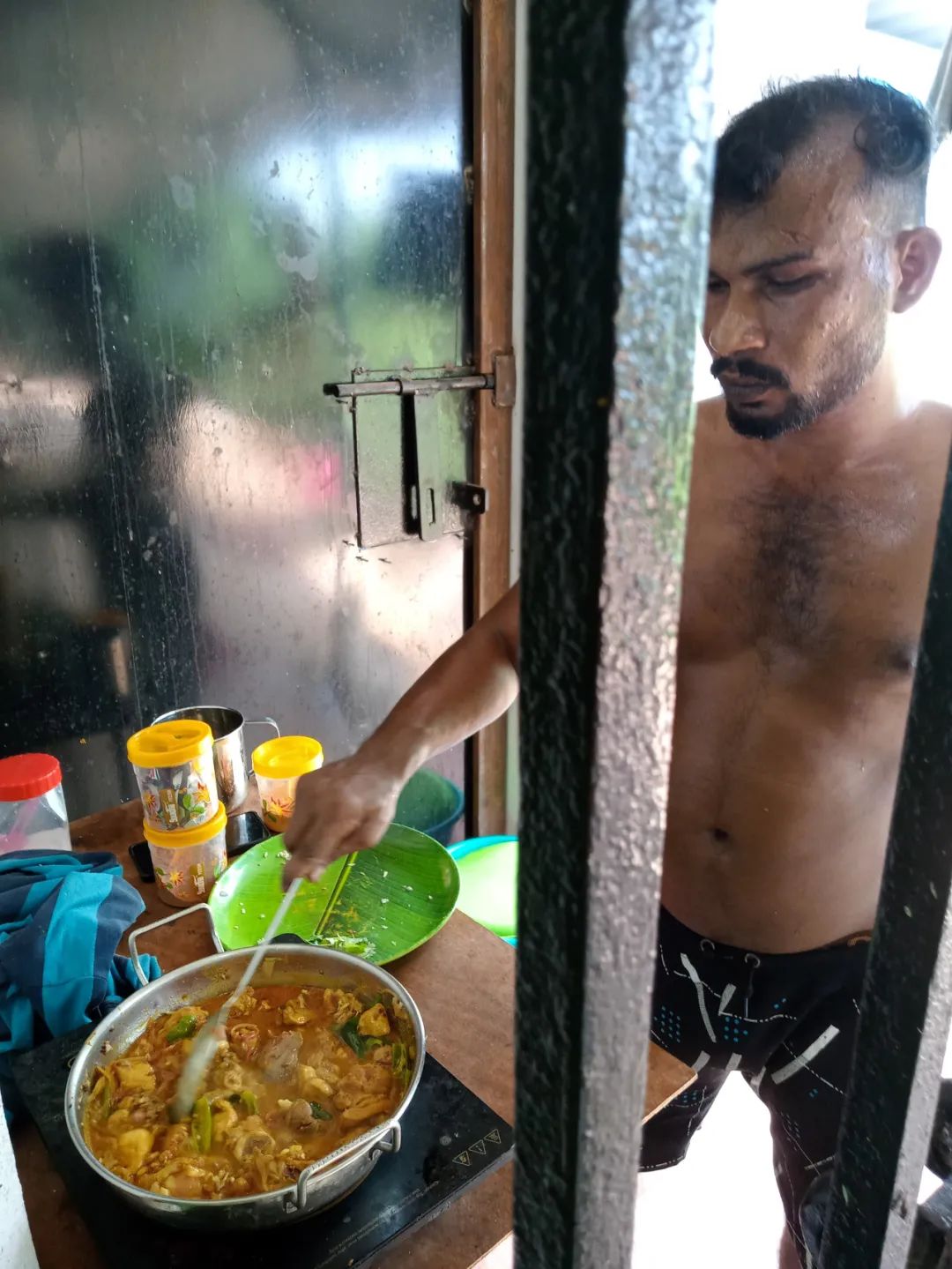 集中营六记,集中营逃亡7年