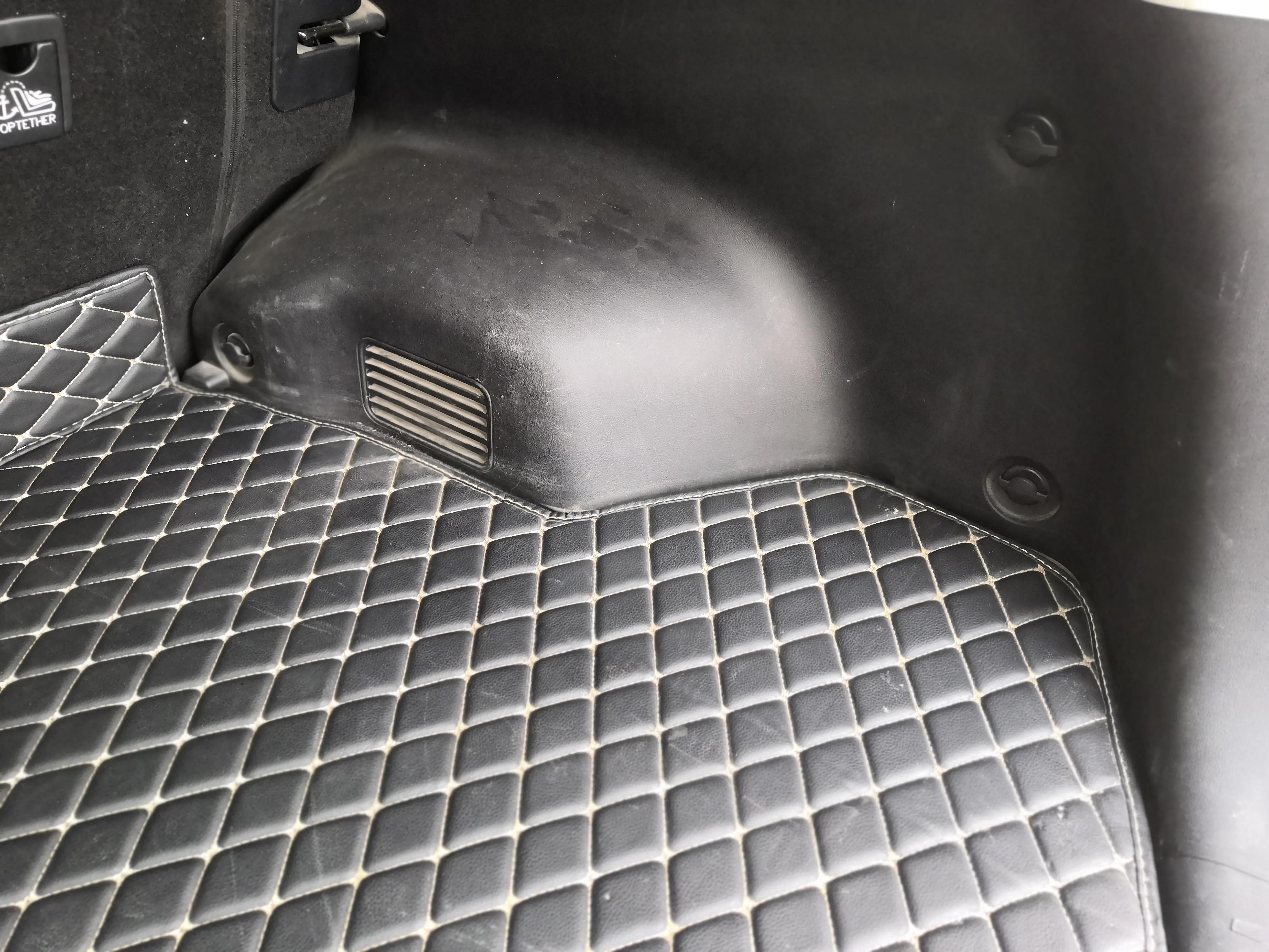 后备箱可以加装什么,汽车后备箱垫子选什么颜色好打理