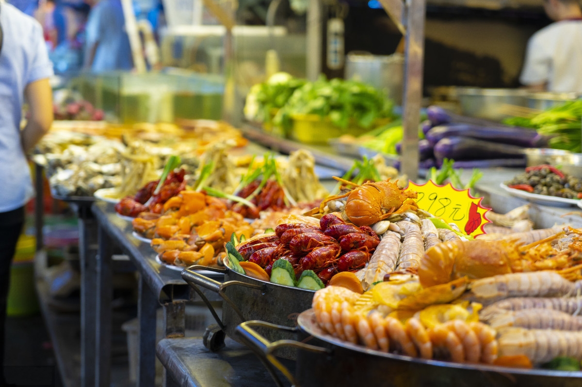 还有哪些值得打卡的美食街,最值得去的10条美食街