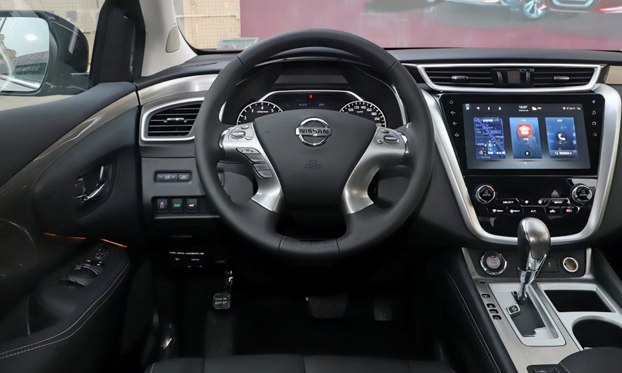 28万提了一辆车,30万没要汉兰达提了奔驰