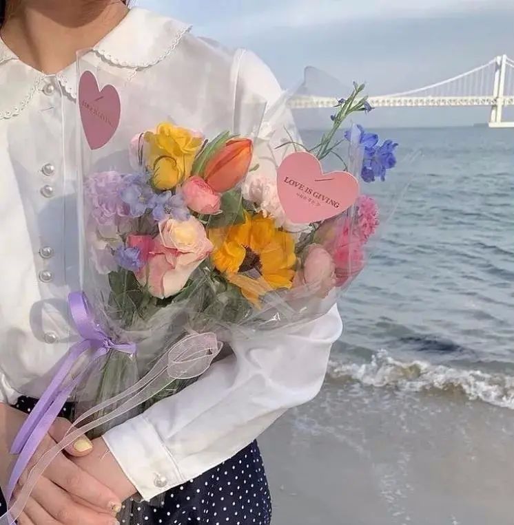 朋友圈背景送给大家,朋友圈背景送你一朵花