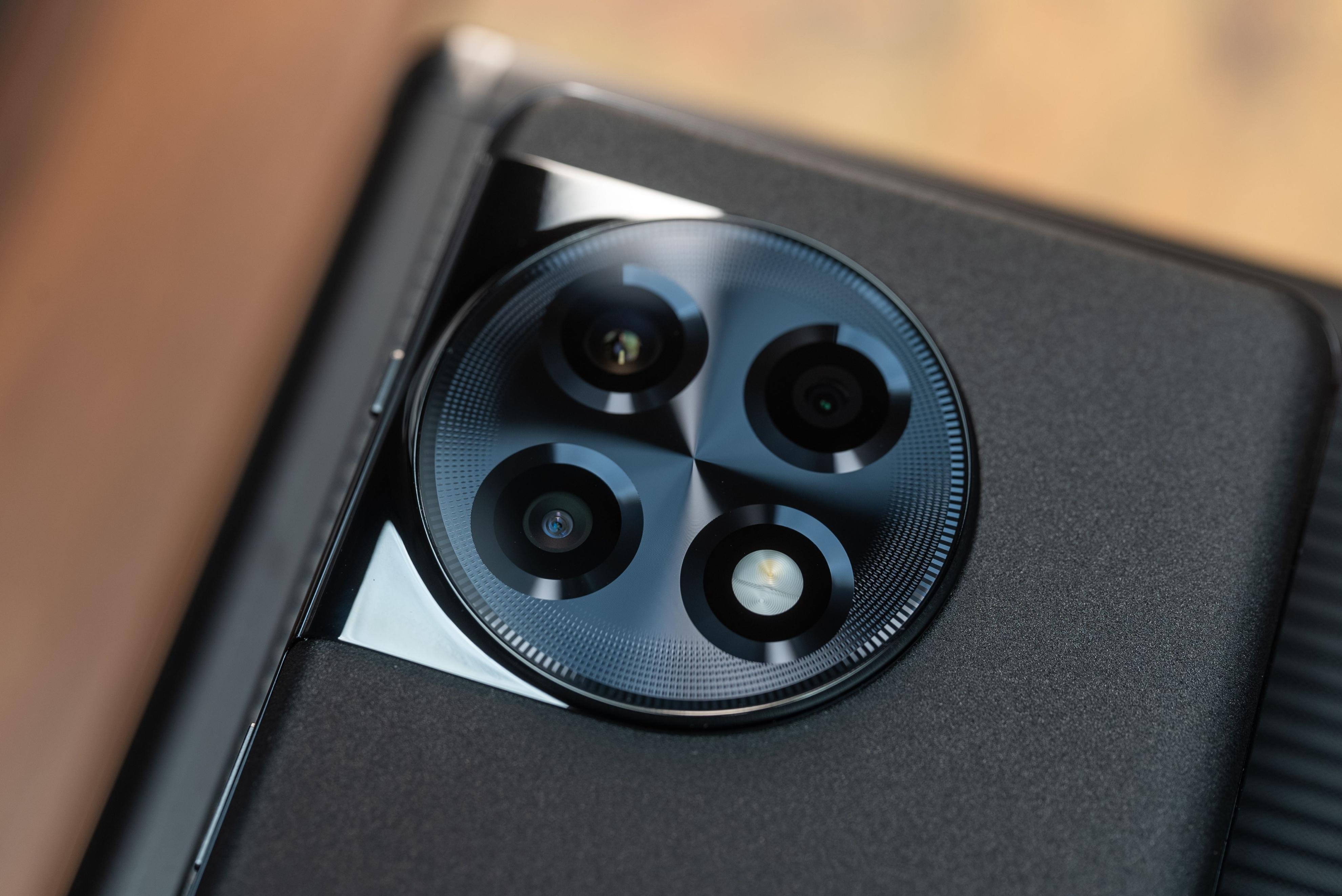 2500左右骁龙8+的手机推荐,3k左右骁龙8旗舰手机推荐