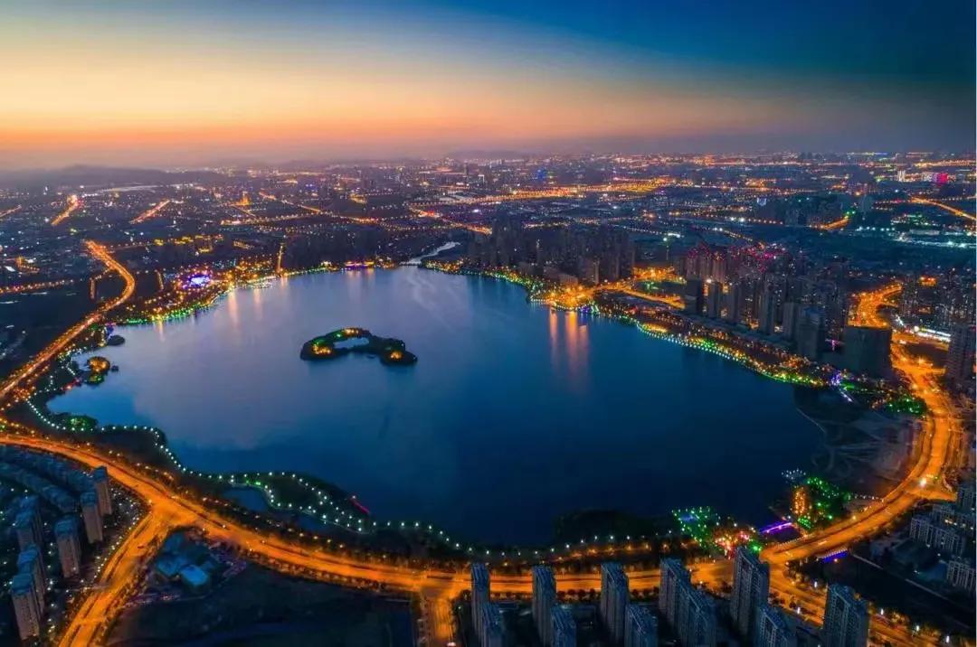 苏州尹山湖大剧院,苏州尹山湖中学