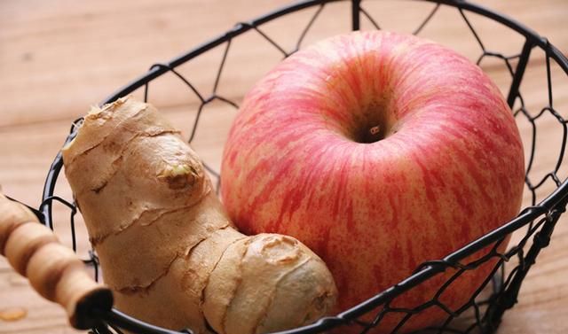 苹果红枣枸杞生姜煮水有什么功效,苹果山楂大枣生姜一起煮能减肥吗