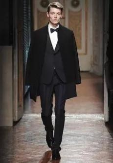 自恋真的是一种病态吗?(附自测自恋度)