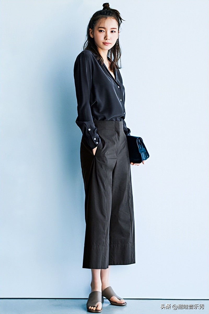 2023服装最新款搭配,2023服装新款搭配