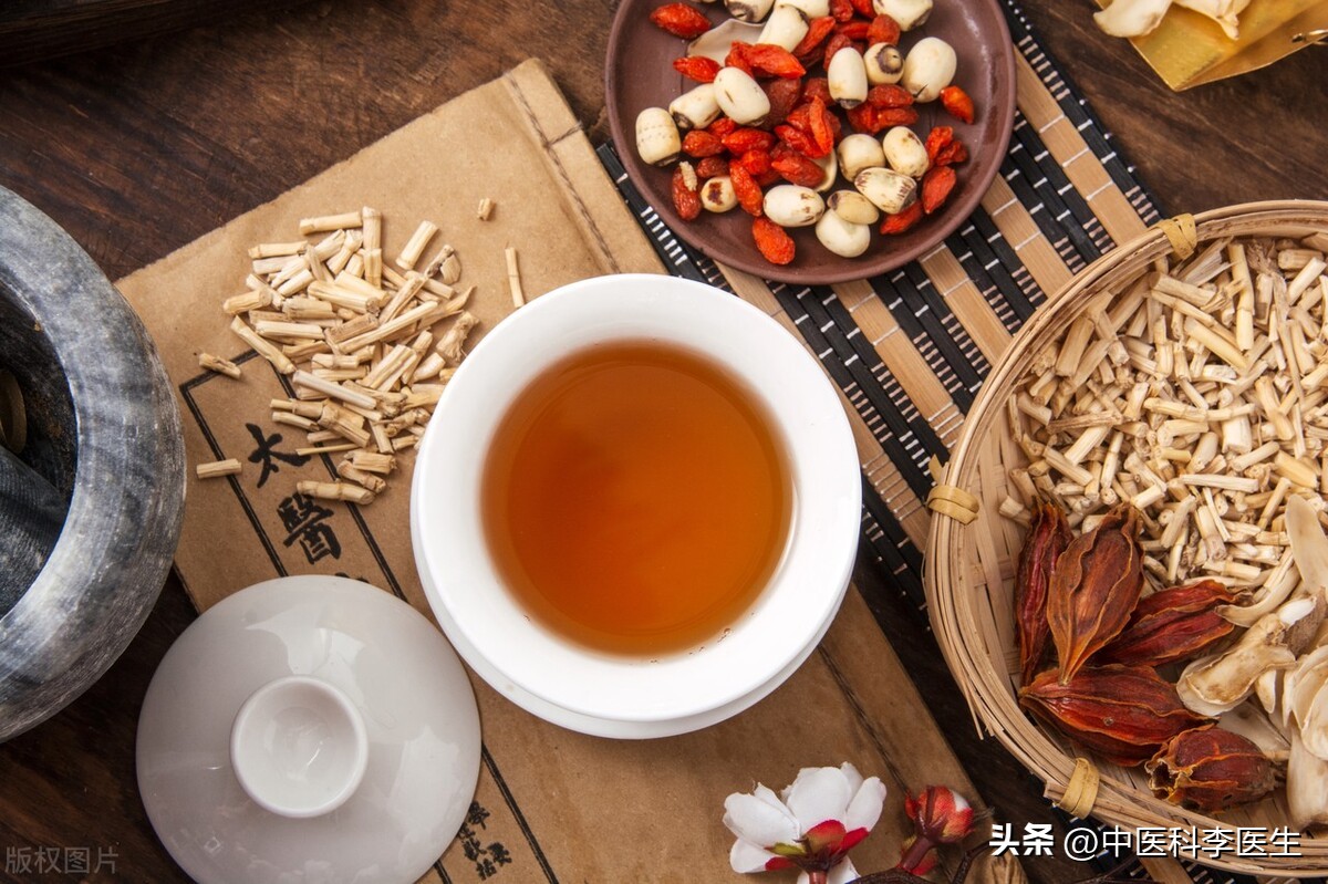 咳嗽声厚重有痰吃什么,长期咳嗽痰多吃什么中药