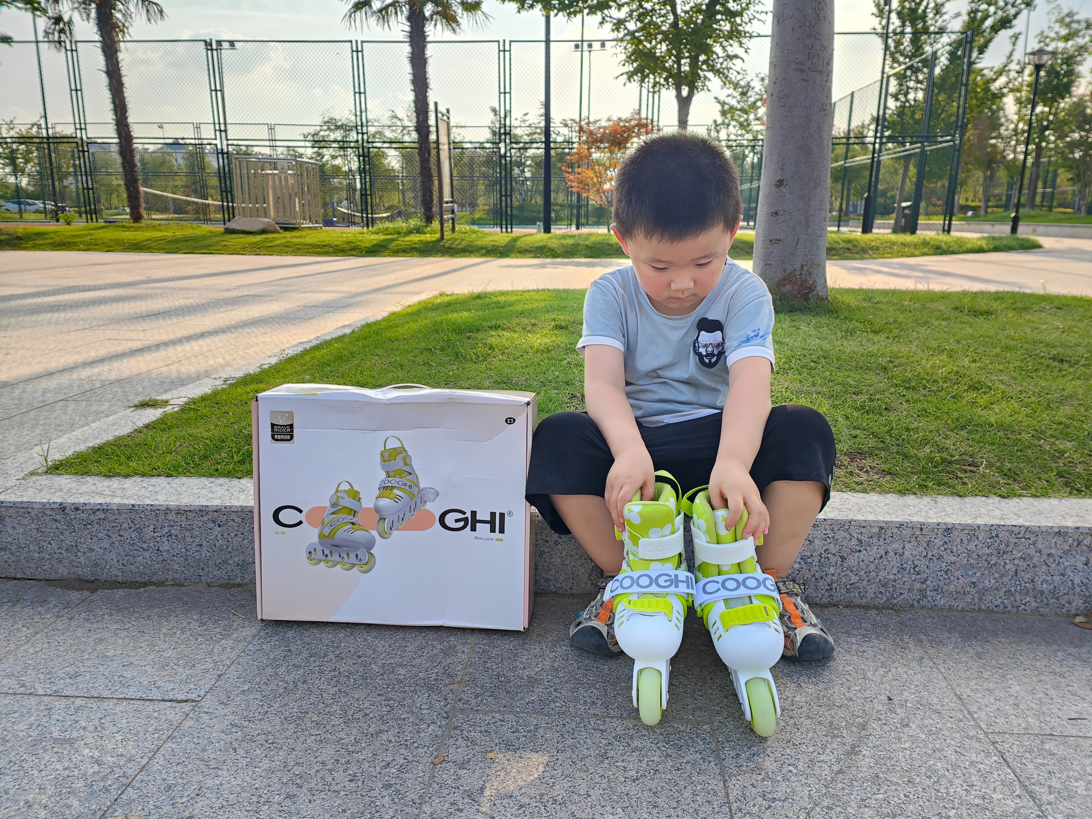 酷骑轮滑鞋r2s码和m码对比,酷骑轮滑鞋r1r2哪个好