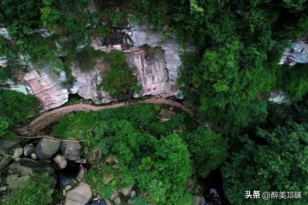 天台山避暑推荐,五一去天台山凉快吗