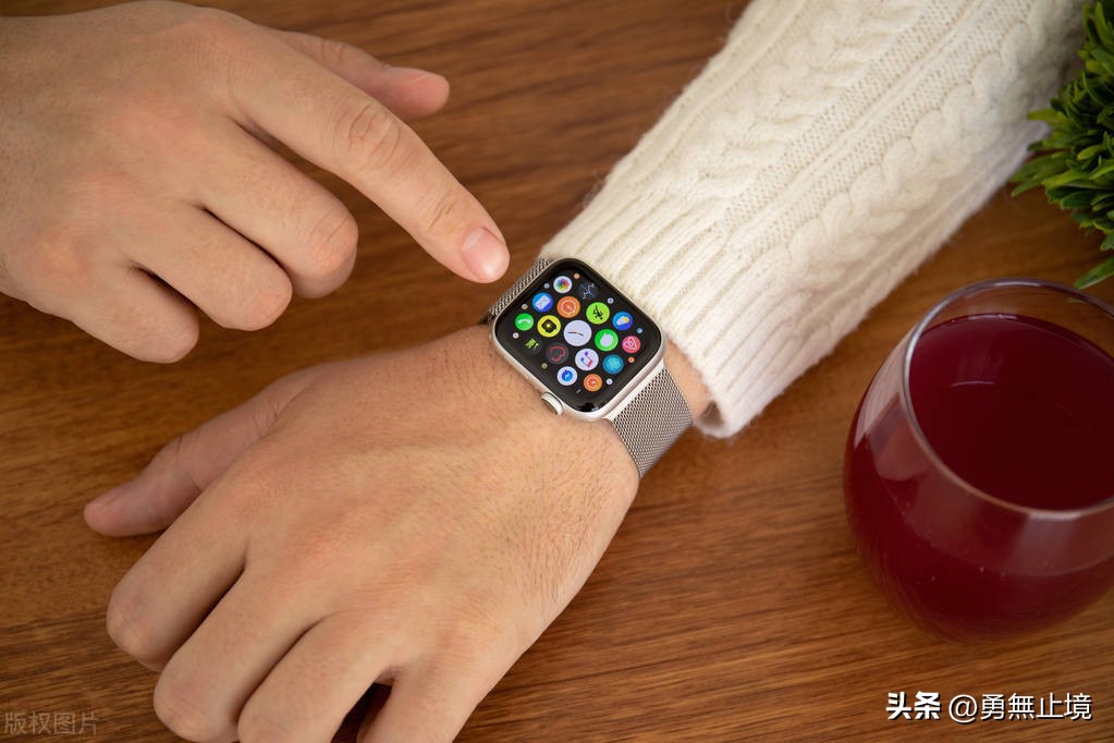 最好的10款智能运动手表,最新好用的智能手表排名