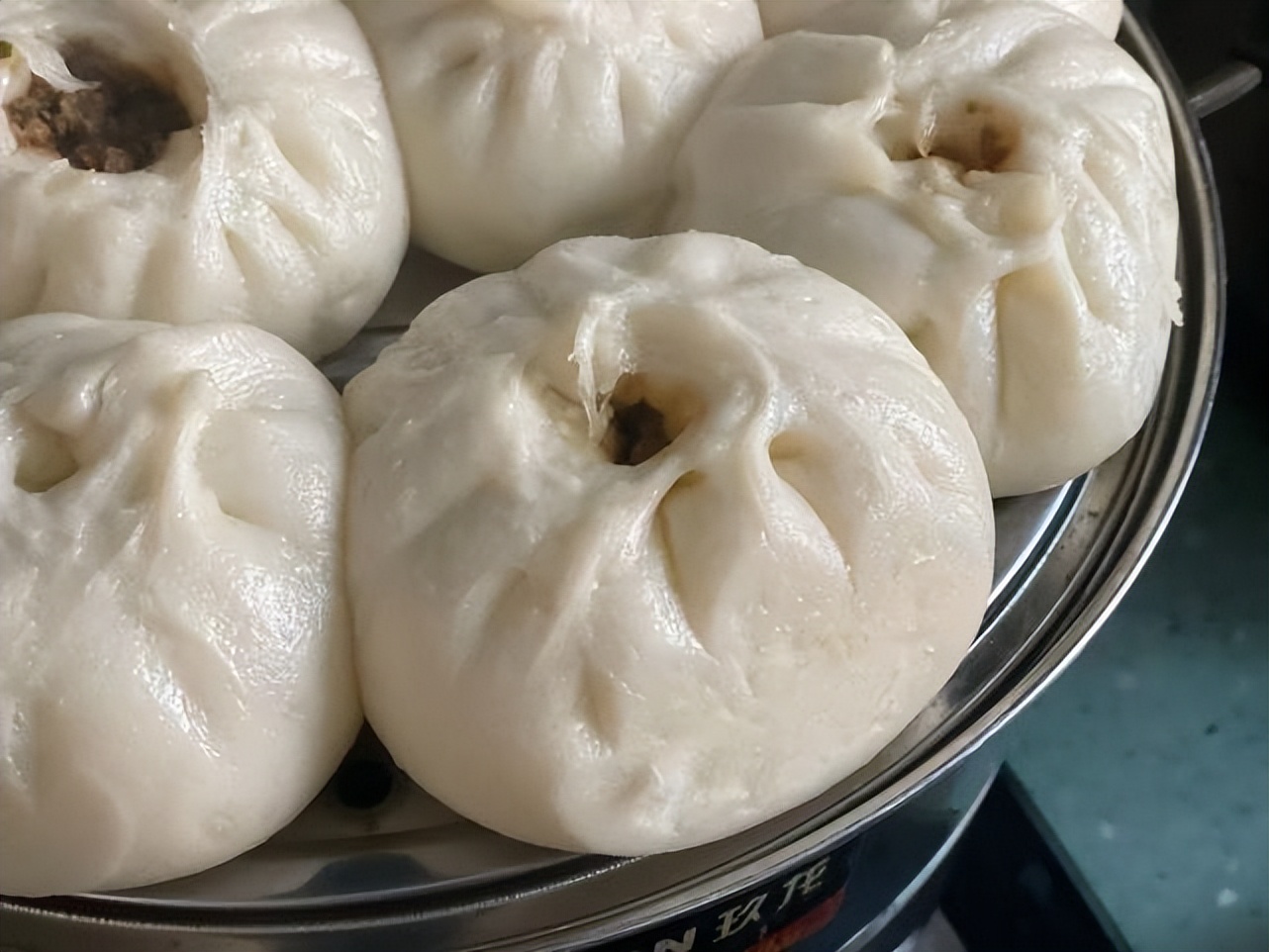 做包子馒头不用酵母粉可以做的吗,酵母粉发面怎样蒸的包子馒头蓬松