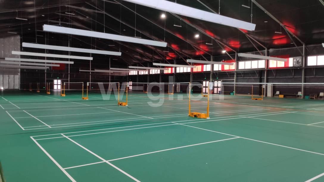 羽毛球馆灯照明,羽毛球馆11米的高度用什么灯