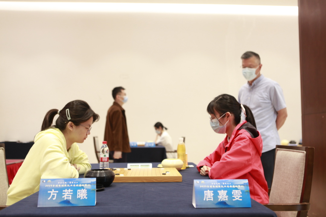 吴依铭於之莹最新对局,亚运於之莹